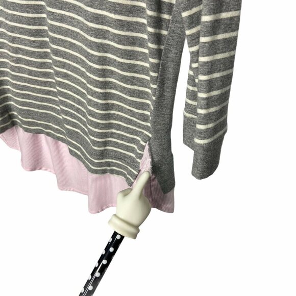 Little Yellow Button Anthropologie Top XS Gray Striped Knit Pink Shirttail - Picture 8 of 8